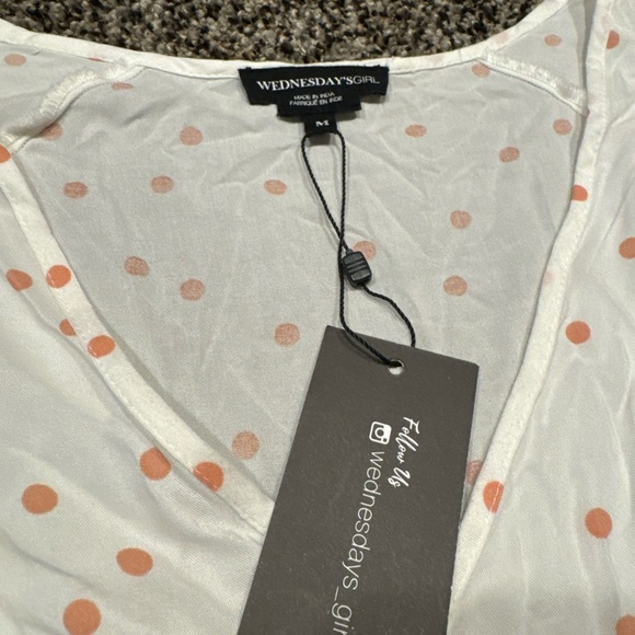 NWT Wednesday girl button down polka dot dress Size Medium - Picture 4 of 6